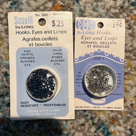 Sewing accessories 🧵 🪡 thread, trim, hooks - Picture 7 of 9